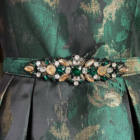 Eliza J Green and Gold Floral Midi Dress - Picture 6 of 10